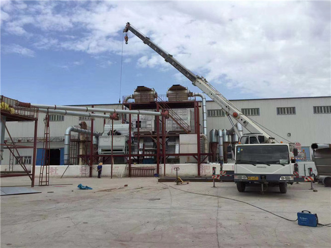 古城区“手脚齐动”—— 吊车的 “协同作业” 技术